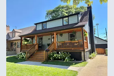 9323 S Spaulding Avenue, Evergreen Park, IL 60805 - Photo 2