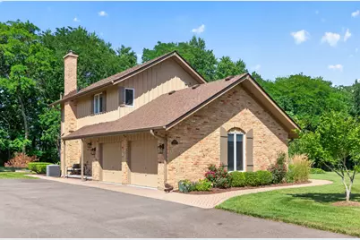 1206 Aberdeen Road, Inverness, IL 60067 - Photo 2