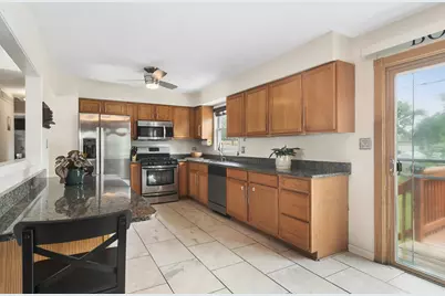 117 S Evergreen Avenue, Addison, IL 60101 - Photo 14