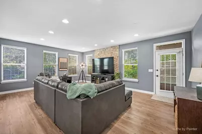 1949 Blackberry Lane #1949, Hoffman Estates, IL 60169 - Photo 6