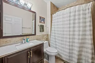 1949 Blackberry Ln, Hoffman Estates, IL 60169 - Photo 18
