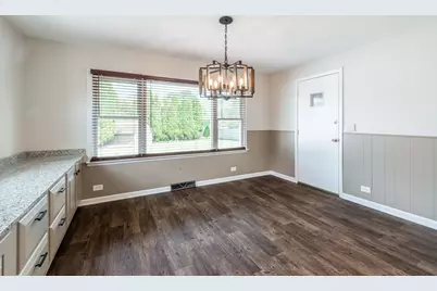 537 N Walnut Street, Elmhurst, IL 60126 - Photo 8