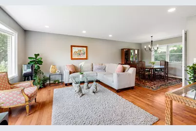 3504 Illinois Road, Wilmette, IL 60091 - Photo 2