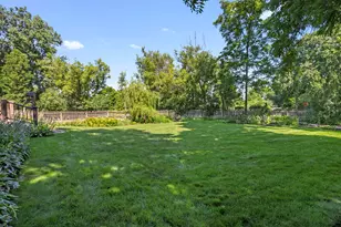 502 W Witchwood Ln, Lake Bluff, IL 60044 - Photo 28