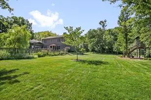 502 W Witchwood Ln, Lake Bluff, IL 60044 - Photo 30