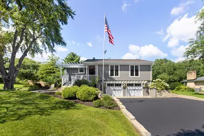 38W274 Bernice Drive, Saint Charles, IL 60174 - Photo 2