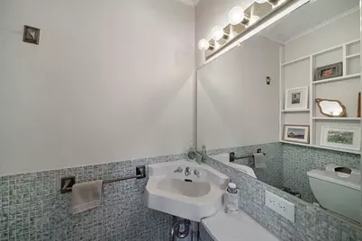[Address not provided], Des Plaines, IL 60016 - Photo 12