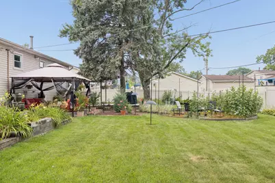 5700 Victoria Drive, Oak Forest, IL 60452 - Photo 26