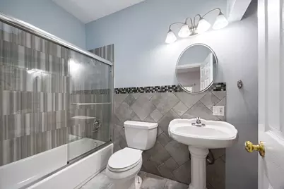 5900 Crain Street, Morton Grove, IL 60053 - Photo 18