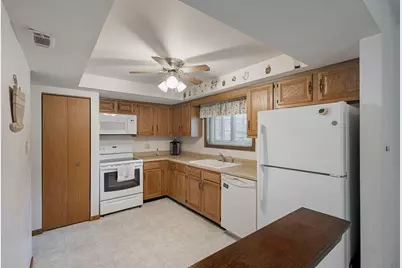 11137 East Road #A, Palos Hills, IL 60465 - Photo 2