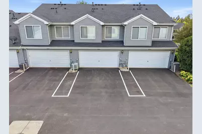 637 Lincoln Station Drive, Oswego, IL 60543 - Photo 22
