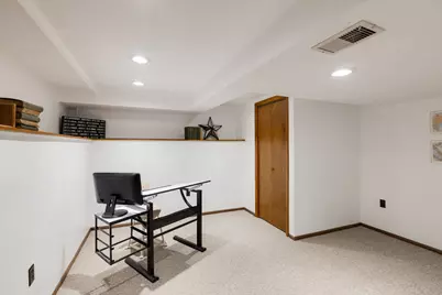 212 Cheviot Drive, Bartlett, IL 60103 - Photo 20