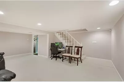 [Address not provided], Deerfield, IL 60015 - Photo 10