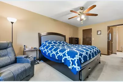 10 S Hampton Court, Crete, IL 60417 - Photo 10