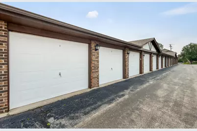 5646 W 103rd Street #106, Oak Lawn, IL 60453 - Photo 16