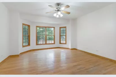 945 Kingston Street, Wheaton, IL 60187 - Photo 16