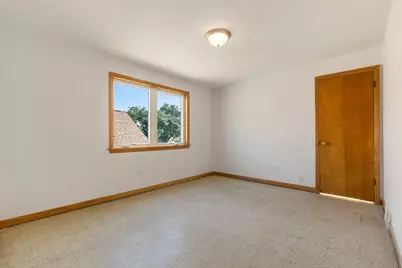 2240 S 9th Avenue, North Riverside, IL 60546 - Photo 12