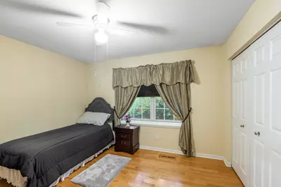 7004 Nathan Lane, Carpentersville, IL 60110 - Photo 12