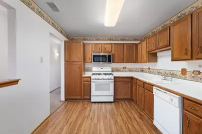 15727 Ravinia Avenue #2E, Orland Park, IL 60462 - Photo 6
