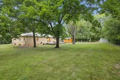 8165 Clarendon Hills Road, Willowbrook, IL 60527 - Photo 26