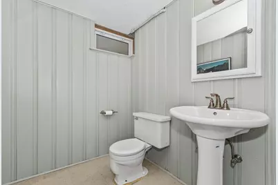 8130 Kilbourn Avenue, Skokie, IL 60076 - Photo 18