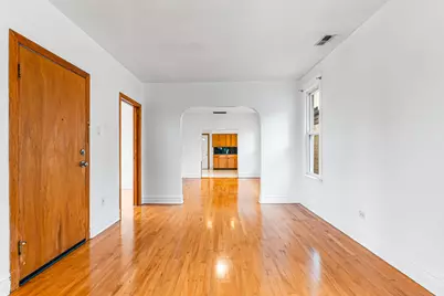 2327 N 75th Avenue, Elmwood Park, IL 60707 - Photo 2
