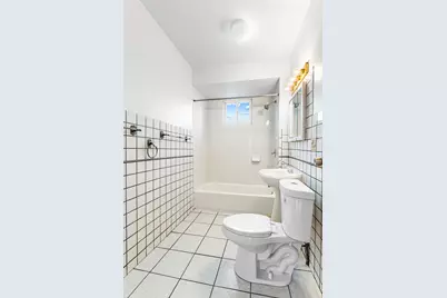 2327 N 75th Avenue, Elmwood Park, IL 60707 - Photo 14
