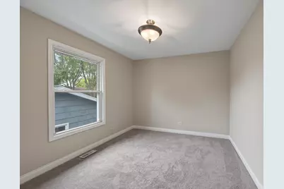1340 Newcastle Lane, Hoffman Estates, IL 60169 - Photo 26