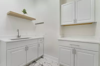4917 S Washington Park Court, Chicago, IL 60615 - Photo 10