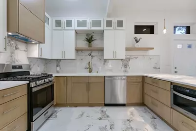 4917 S Washington Park Court, Chicago, IL 60615 - Photo 8