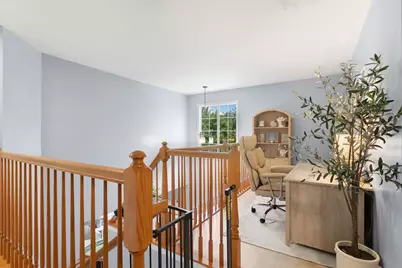 2156 Yale Circle, Hoffman Estates, IL 60192 - Photo 12