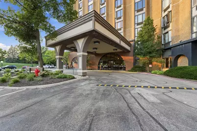 1 Renaissance Place #816, Palatine, IL 60067 - Photo 2