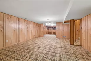 2021 Glenwood Ave, Joliet, IL 60435 - Photo 20