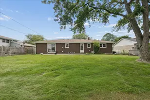 2021 Glenwood Ave, Joliet, IL 60435 - Photo 22