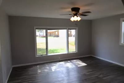 145 E Spaulding Avenue, Clifton, IL 60927 - Photo 12