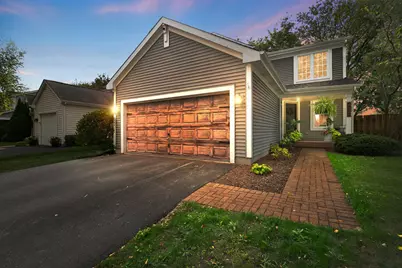 490 Cambridge Drive, Grayslake, IL 60030 - Photo 2