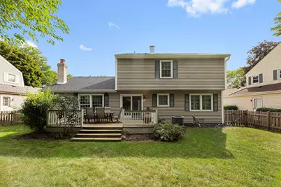 1481 Oxford Drive, Buffalo Grove, IL 60089 - Photo 10