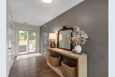 805 Indigo Court, Lake Zurich, IL 60047 - Photo 4