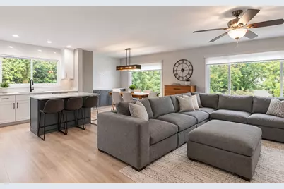 805 Indigo Court, Lake Zurich, IL 60047 - Photo 6