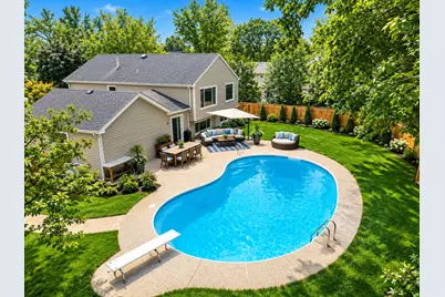 805 Indigo Court, Lake Zurich, IL 60047 - Photo 2