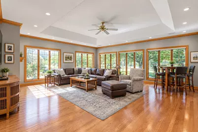 2 Gregory Lane, South Barrington, IL 60010 - Photo 8