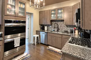 3839 S Giles Ave, Chicago, IL 60653 - Photo 8
