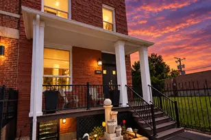 3839 S Giles Ave, Chicago, IL 60653 - Photo 2