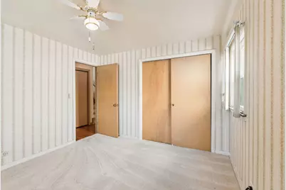 7920 Kenneth Avenue, Skokie, IL 60076 - Photo 16