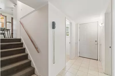 7920 Kenneth Avenue, Skokie, IL 60076 - Photo 24