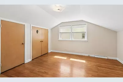 7920 Kenneth Avenue, Skokie, IL 60076 - Photo 20
