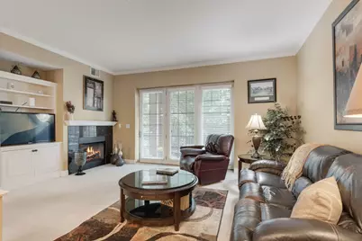 2700 Summit Drive #309, Glenview, IL 60025 - Photo 6