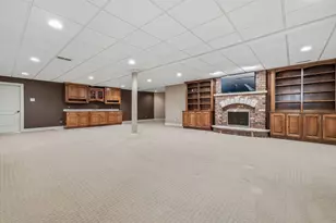 13935 Bunratty Dr, Orland Park, IL 60467 - Photo 40