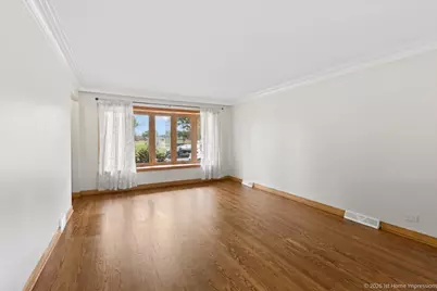 9100 S Ridgeway Avenue, Evergreen Park, IL 60805 - Photo 6