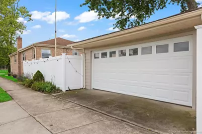 9100 S Ridgeway Avenue, Evergreen Park, IL 60805 - Photo 32